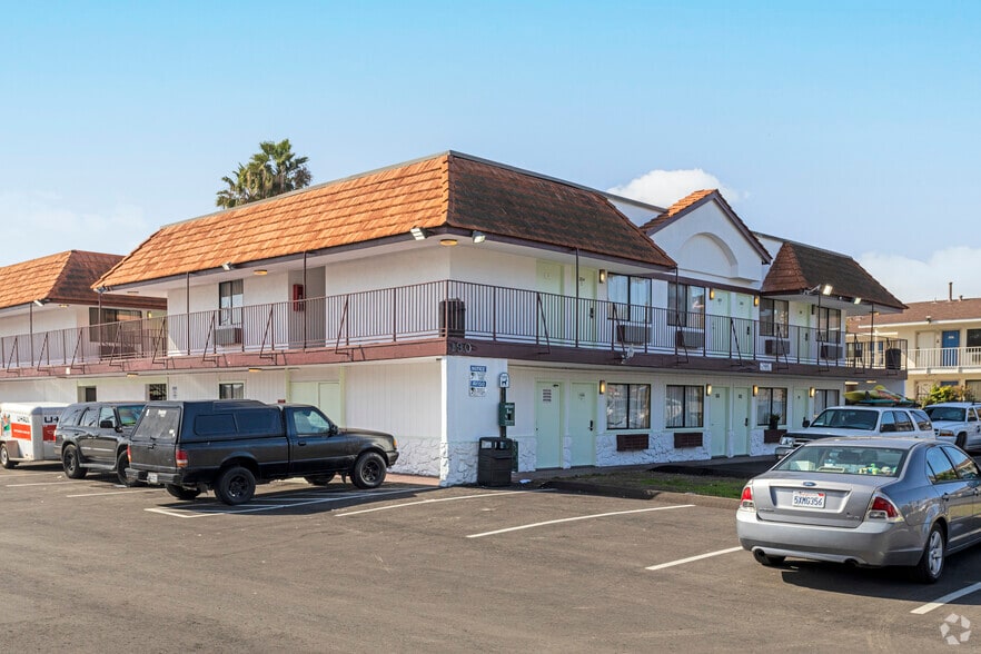 More Photos Of 190 E Calle Primera, San Diego Hotel For Sale