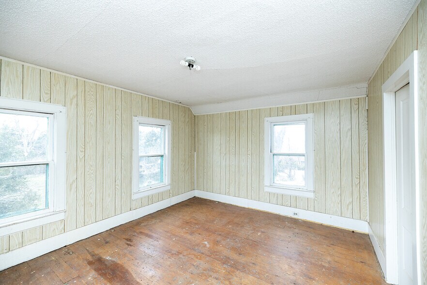 More Photos Of 2216 E Ford St, Valley Center Land For Sale