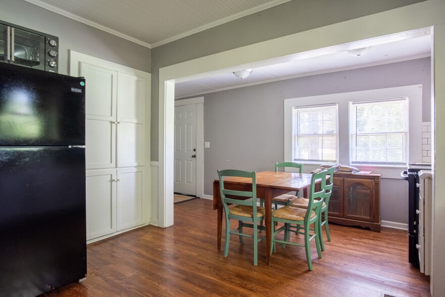 More Photos Of , Kings Mountain Unknown For Sale