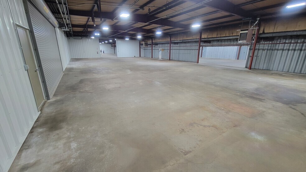 More Photos Of 1751 12th Ave, Columbus Service For Sale