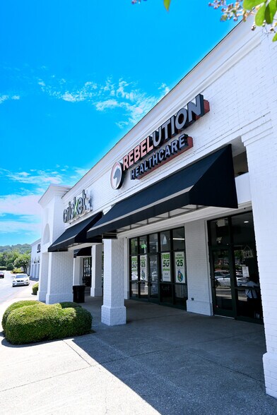 More Photos Of 975 Airport Rd SW, Huntsville Unknown For Lease