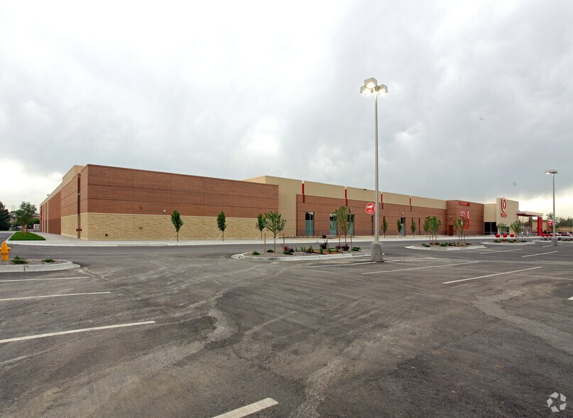 More Photos Of 3333 S Tamarac Dr, Denver General Retail For Lease