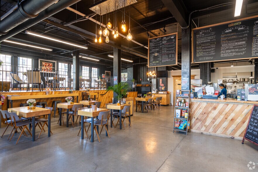 More Photos Of 43 Broad St, Hudson Flex For Lease