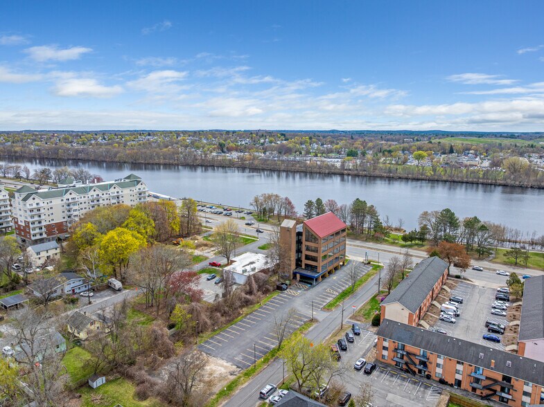 More Photos Of 595 Pawtucket Blvd, Lowell Medical For Lease