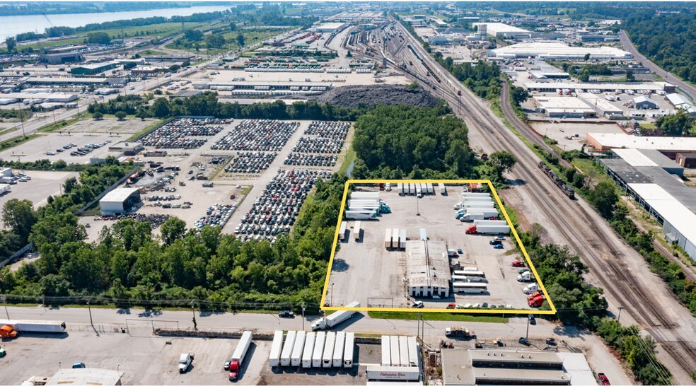 More Photos Of 510 Thatcher St, Saint Louis Truck Terminal For Sale
