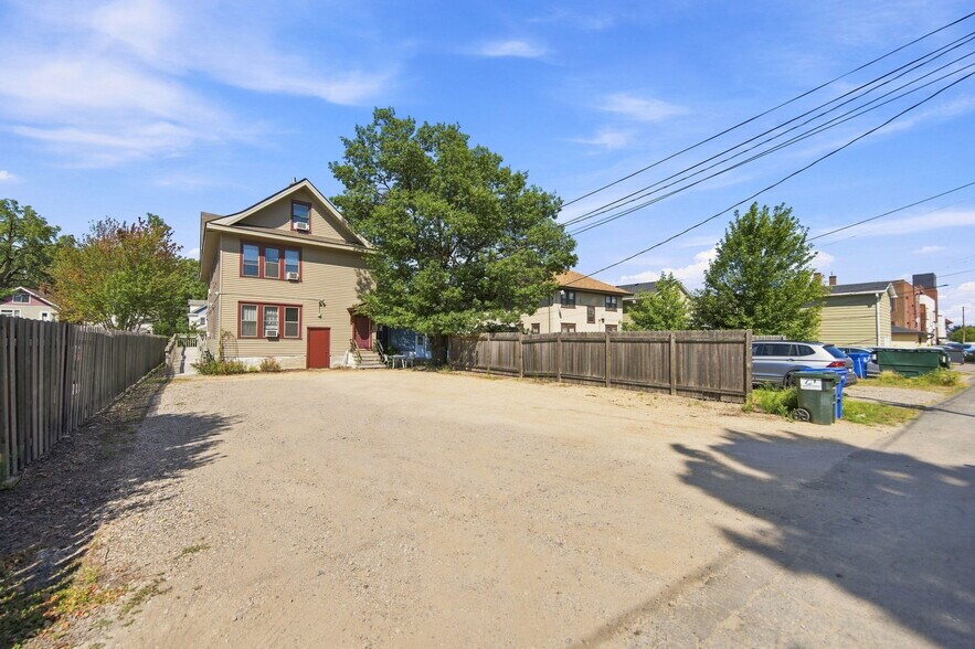 More Photos Of 1208 Grand Ave, Saint Paul Storefront Retail Office For Sale