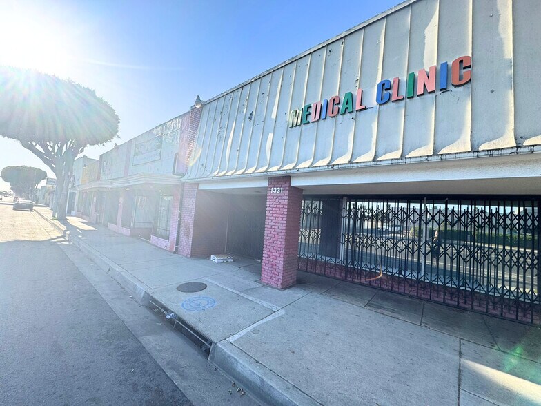 More Photos Of 1331 E Compton Blvd, Compton Storefront For Lease
