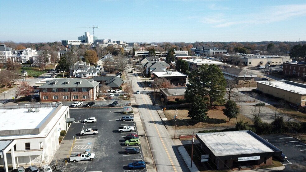 More Photos Of 412 Spring St SE, Gainesville Office For Lease