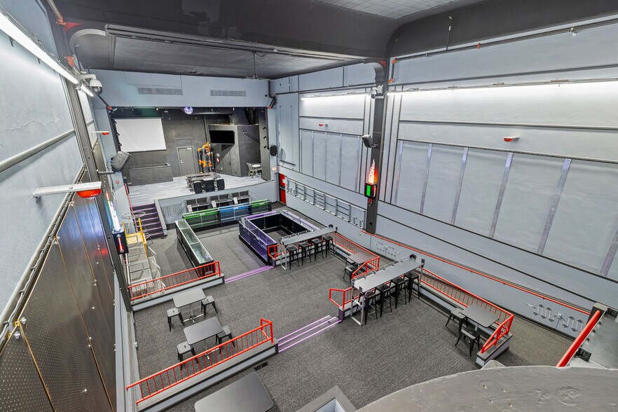 More Photos Of 714 Main St, Lewiston Movie Theatre For Sale