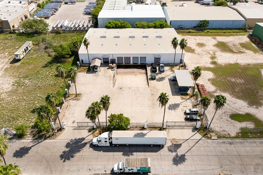More Photos Of 6501 S 28th St, McAllen Warehouse For Sale