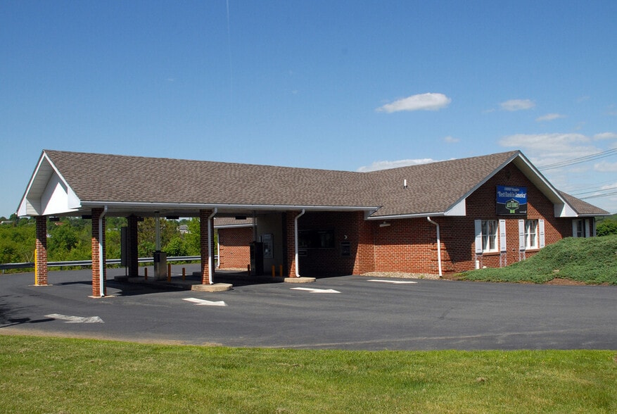 More Photos Of ,  General Retail For Sale