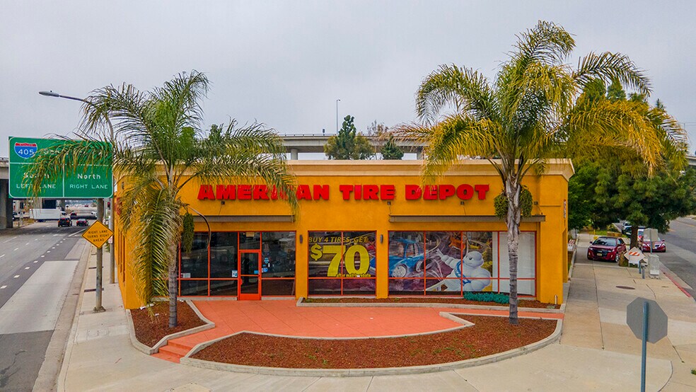 More Photos Of 11501 Jefferson Blvd, Culver City Freestanding For Sale