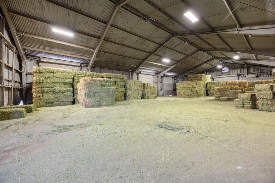 More Photos Of 780 N Todd Ave, Azusa Distribution For Sale