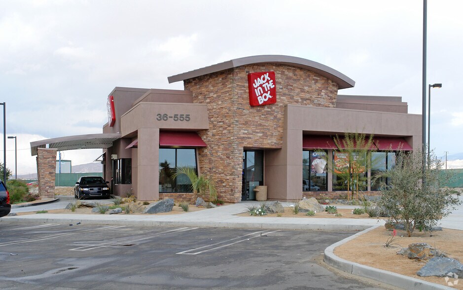 Primary Photo Of 36555 Cook St, Palm Desert Fast Food For Lease