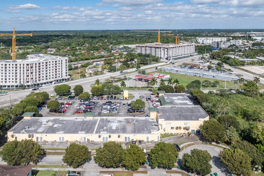 More Photos Of 15260 SW 280th St, Homestead Unknown For Lease