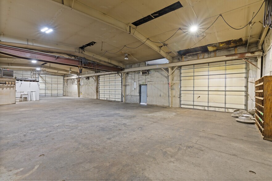More Photos Of 947 Quayle ave, Salt Lake City Industrial For Lease