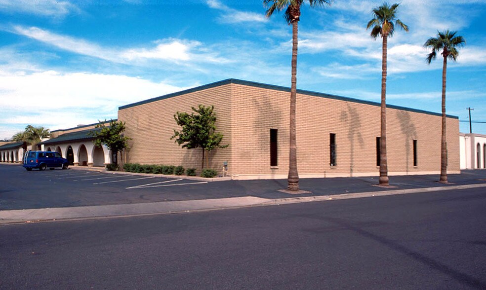 Primary Photo Of 3637-3645 N 35th Ave, Phoenix Warehouse For Lease
