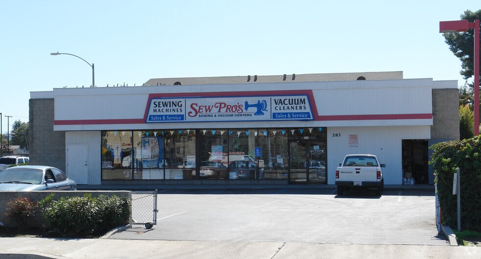 More Photos Of 393 Broadway, El Cajon Freestanding For Lease