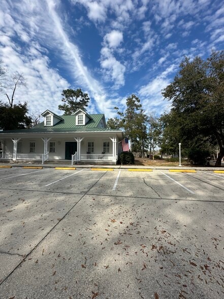 More Photos Of 1850 Bellair Blvd, Orange Park Medical For Sale