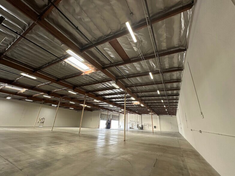 More Photos Of 1315 S Johnson Dr, City of Industry Warehouse For Lease