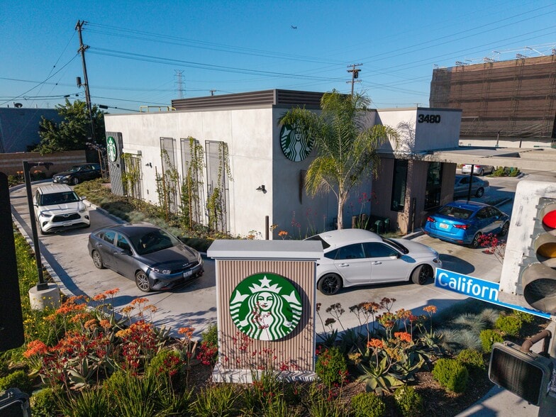 Primary Photo Of 3480 Florence Ave, Huntington Park Fast Food For Sale