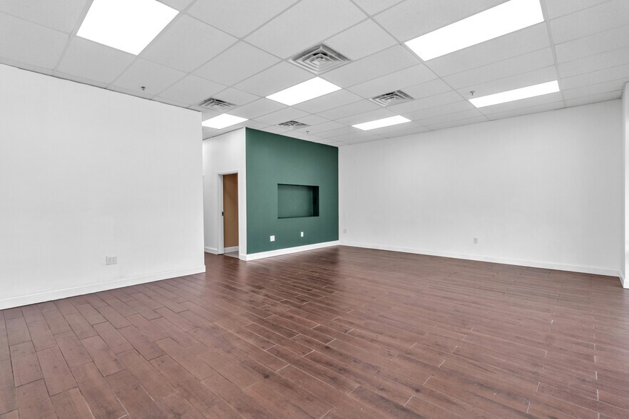 More Photos Of 2125 Beaver Ruin Rd, Norcross Unknown For Lease
