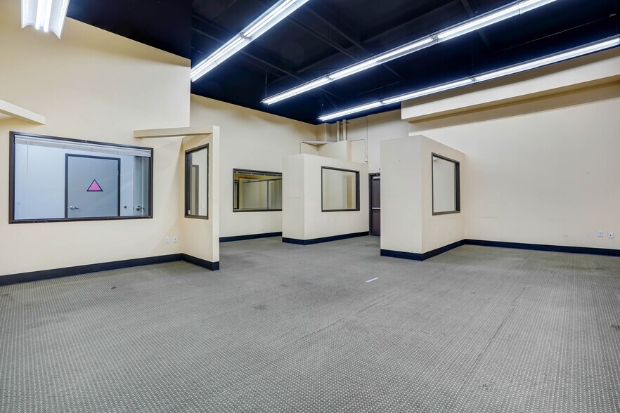 More Photos Of 10251 Trademark St, Rancho Cucamonga Office For Lease