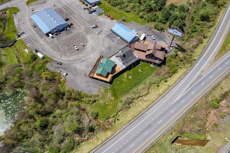 More Photos Of 235 Farmers Market Dr, Hillsville Restaurant For Sale