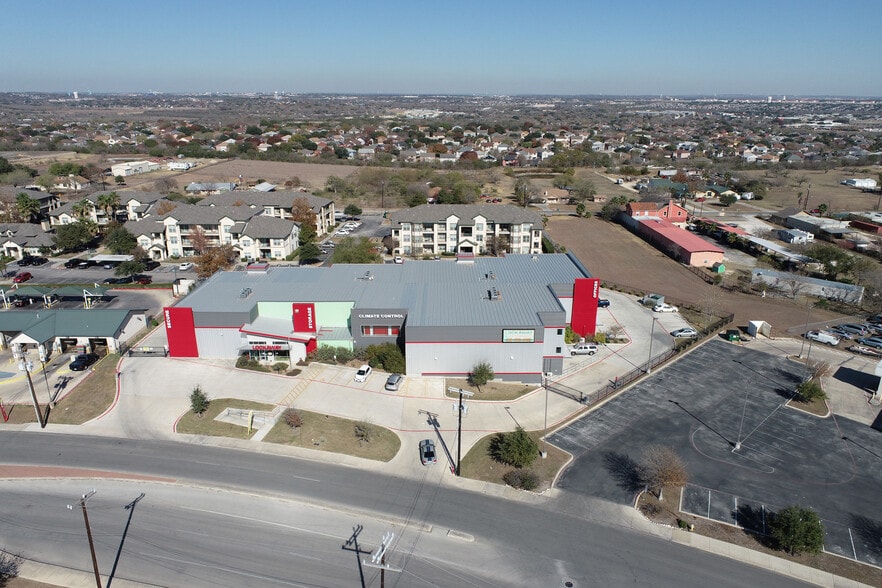 More Photos Of 8401 Crestway Dr, Converse Self Storage For Lease