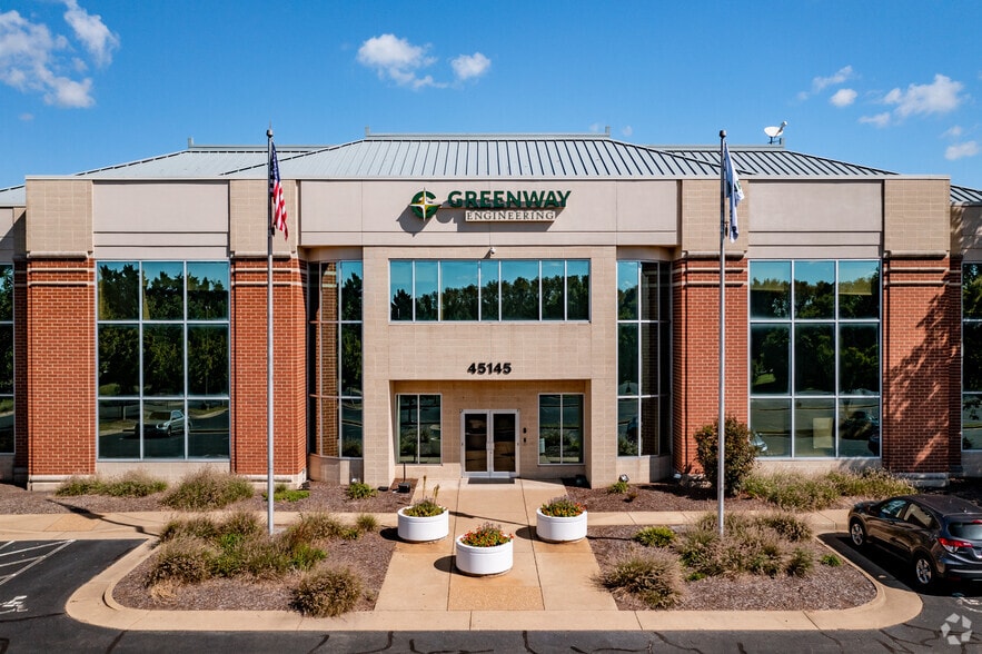 More Photos Of 45145 Research Dr, Ashburn Medical For Lease