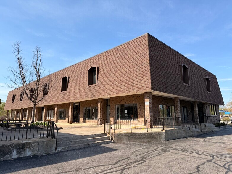 More Photos Of 417-435 Ridge Rd, Munster Unknown For Lease
