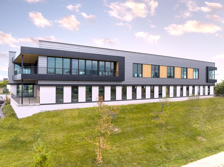 Primary Photo Of 915 5th Ave S, Nashville Office For Lease