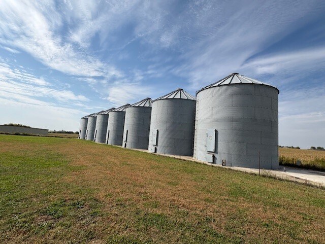 More Photos Of 16 County Road 16 SE, Rochester Industrial For Sale