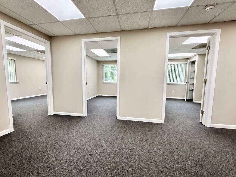 More Photos Of 8370 Veterans Hwy, Millersville Office For Lease