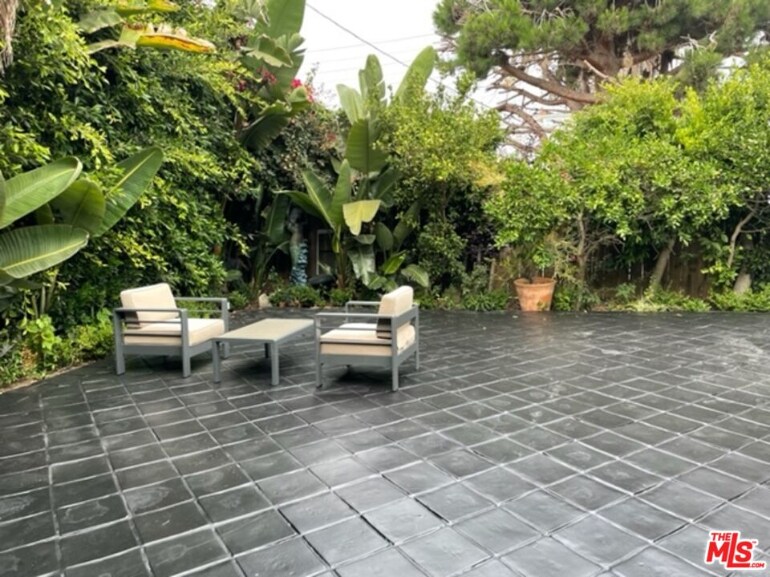 More Photos Of 425 Sunridge St, Playa Del Rey Multifamily For Sale