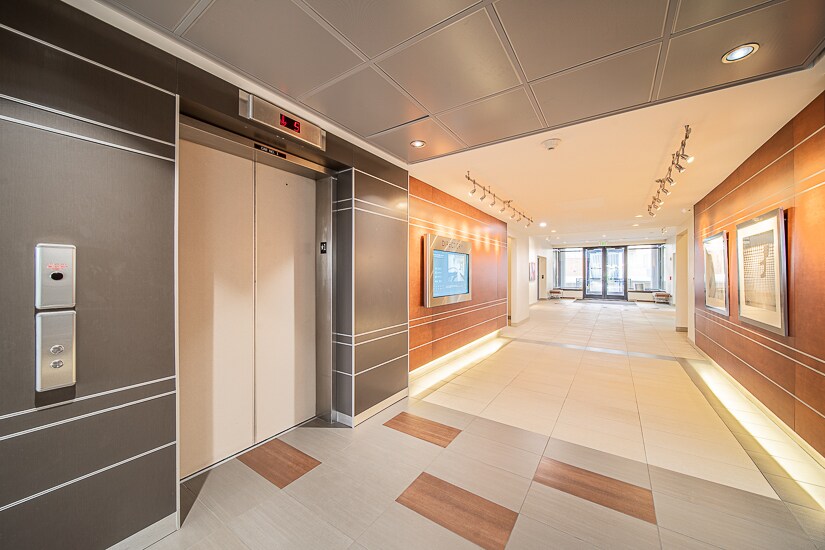 More Photos Of 1245 E Brickyard Rd, Salt Lake City Office For Lease