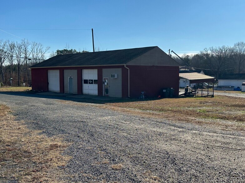 More Photos Of 11200 Catharpin Rd, Spotsylvania Auto Repair For Sale