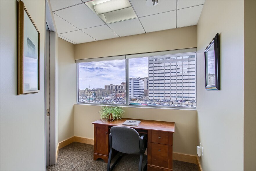 More Photos Of 1800 Glenarm Pl, Denver Office For Sale