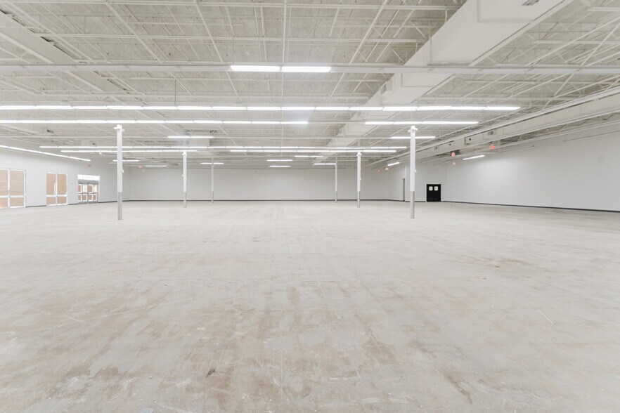 More Photos Of 8095-8177 Glades, Boca Raton Unknown For Lease