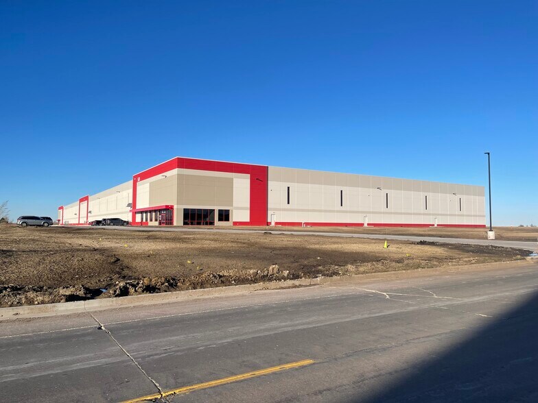 More Photos Of 510 Sterling Drive,, Walcott Light Manufacturing For Lease