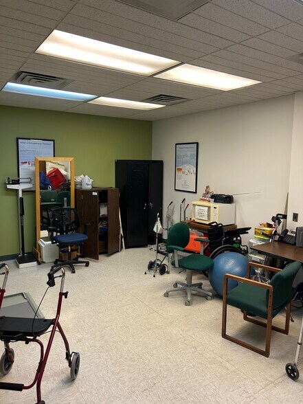 More Photos Of 214 State St, Schenectady Office For Lease