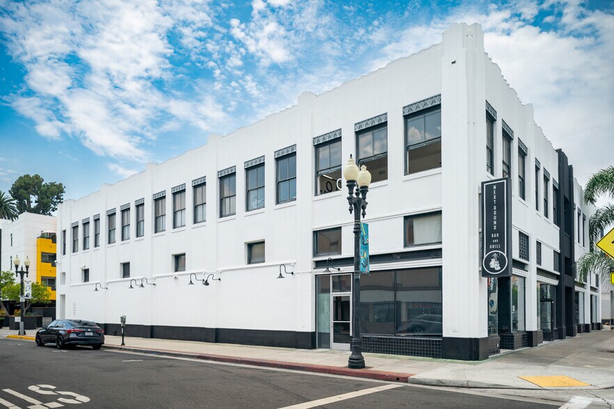 More Photos Of 200-208 N Broadway, Santa Ana Storefront Retail Office For Lease