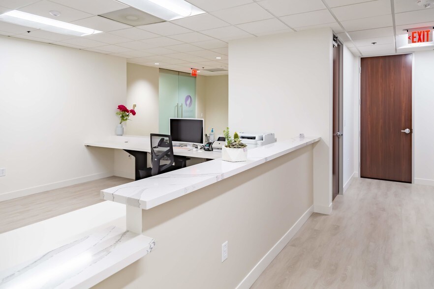 More Photos Of 12201 Merit Dr, Dallas Office For Lease