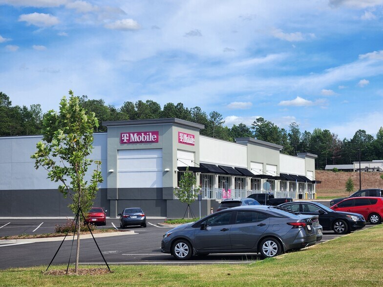 More Photos Of 2775 N Columbia St, Milledgeville Storefront For Lease