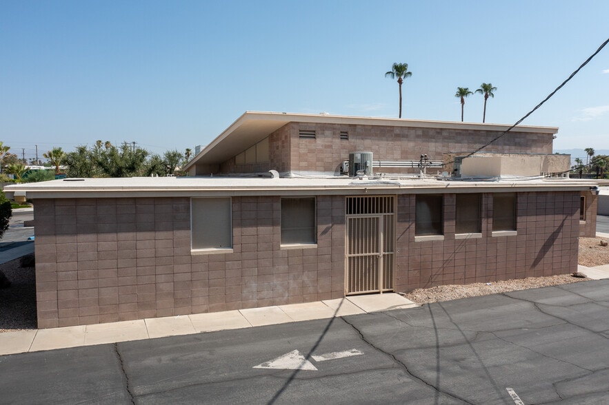 More Photos Of 605 S Riverside Dr, Palm Springs Religious Facility For Sale
