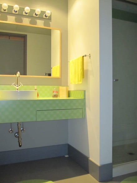 More Photos Of 305 S Washington Ave, Titusville Storefront Retail Residential For Sale