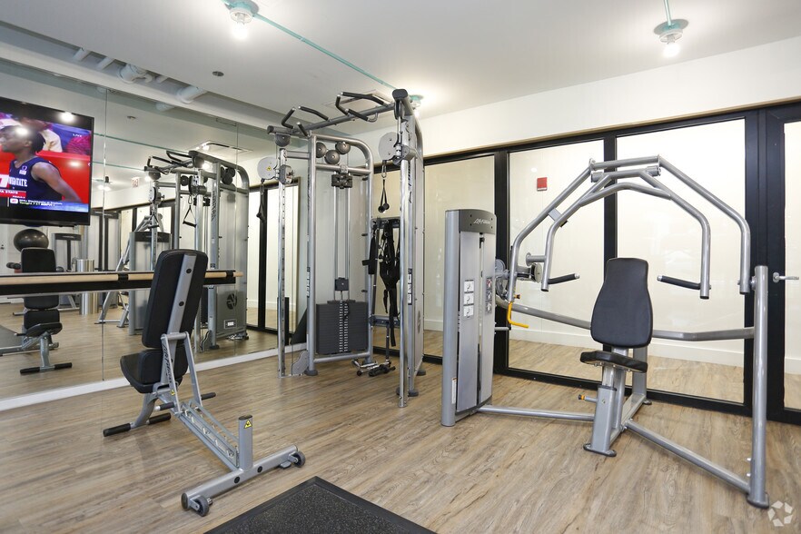 More Photos Of 1401 S State St, Chicago Apartments For Lease