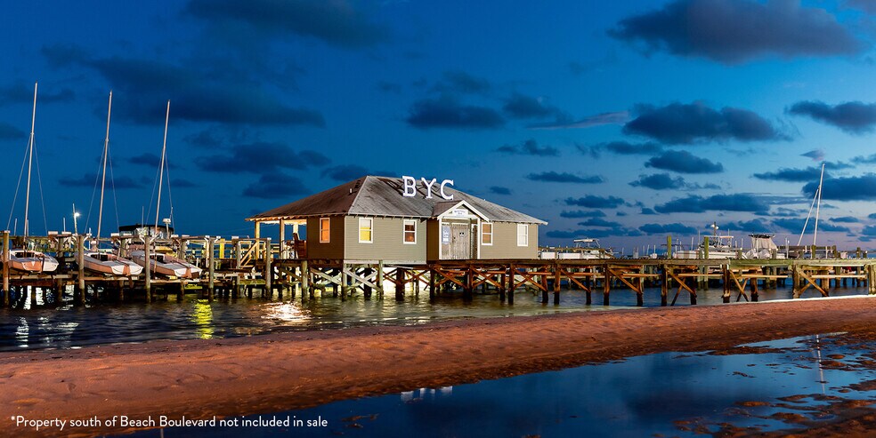 More Photos Of 408 Beach Blvd, Biloxi Freestanding For Sale