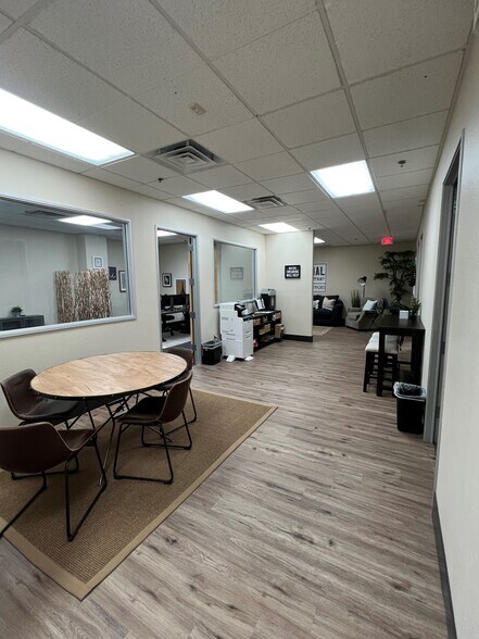 More Photos Of 3930 E Ray Rd, Phoenix Coworking Space