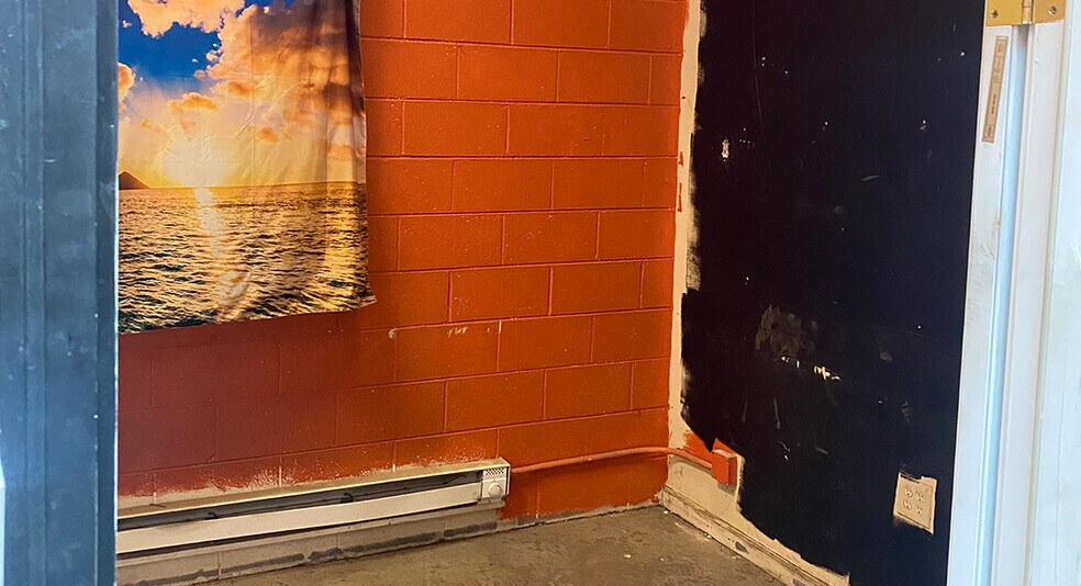 More Photos Of 711 Hospital St, Richmond Warehouse For Lease